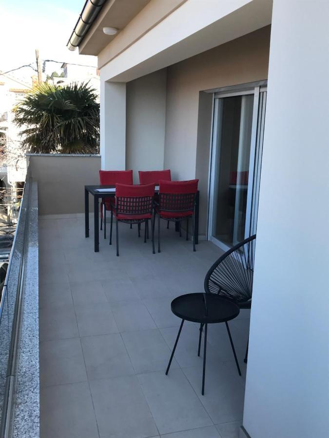 Banjol Apartments Jelka מראה חיצוני תמונה