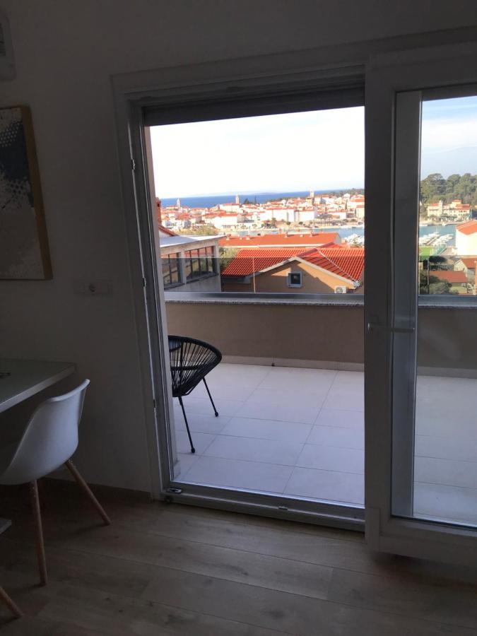 Banjol Apartments Jelka מראה חיצוני תמונה