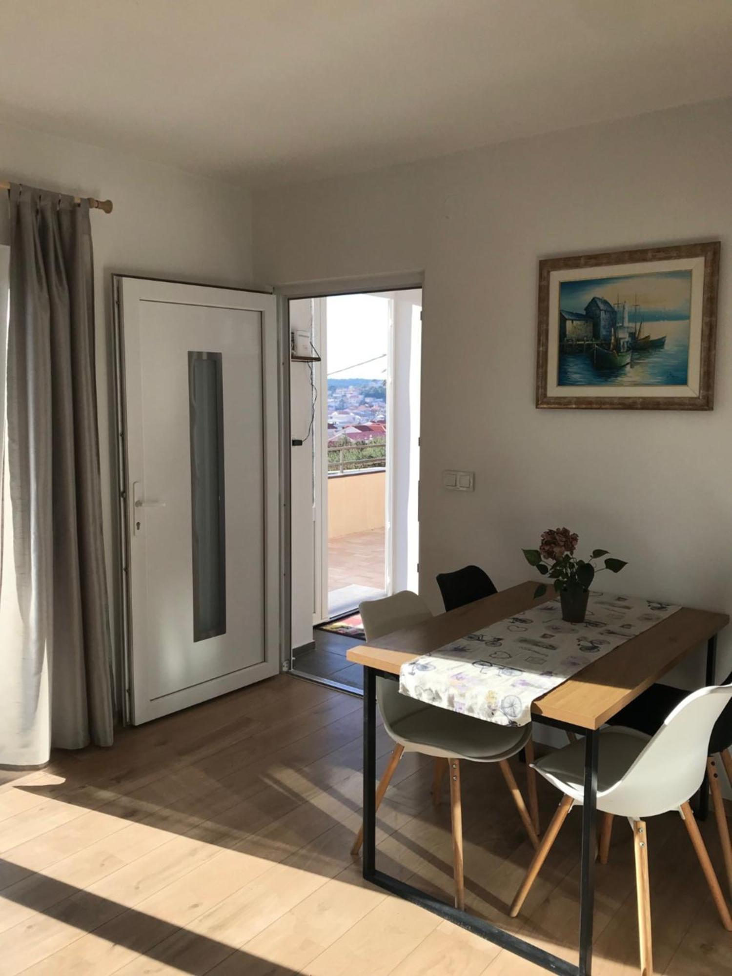 Banjol Apartments Jelka מראה חיצוני תמונה